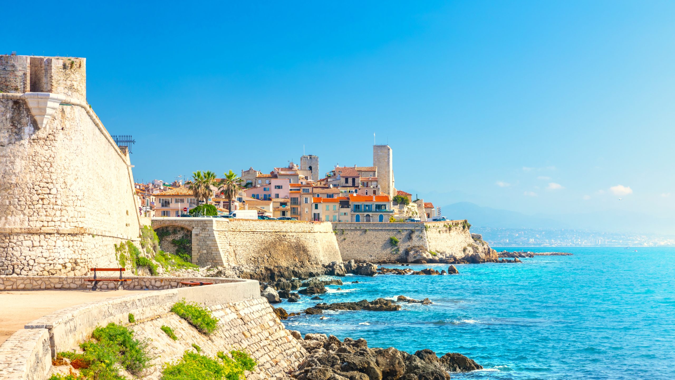 Antibes — Nettoyage professionnel